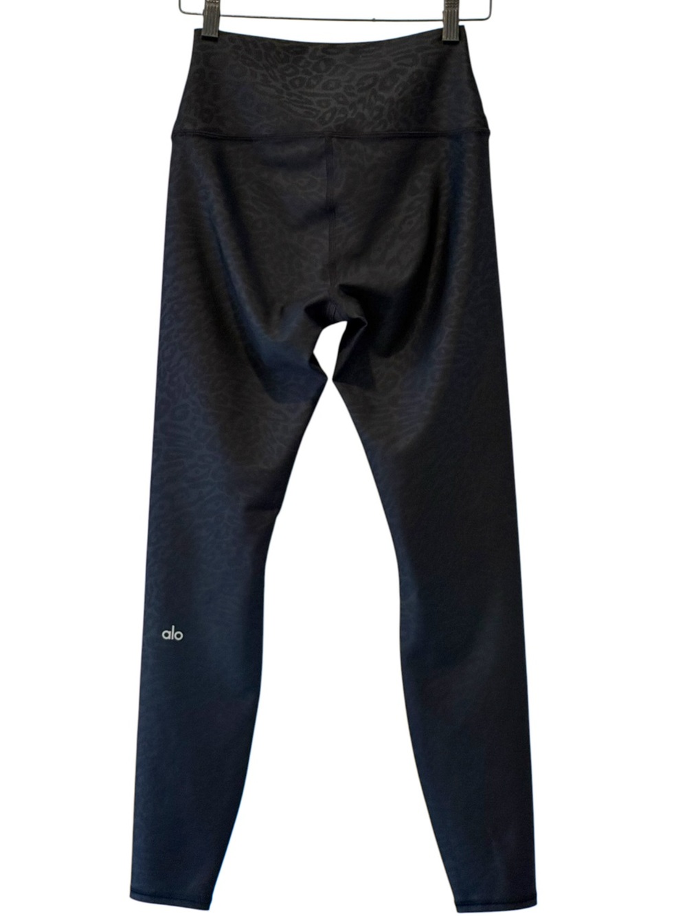 NWOT✨ Alo Yoga Airlift 7/8 High-Waist Leggings Black Animal Print Small - Picture 5 of 8